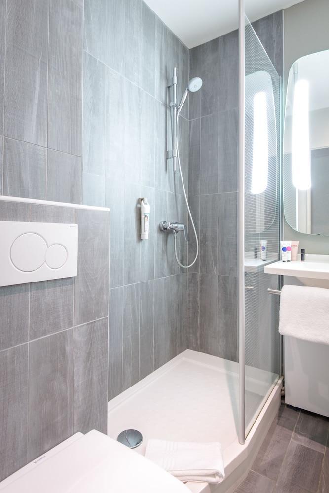 Ibis Brignoles Provence Verte Εξωτερικό φωτογραφία