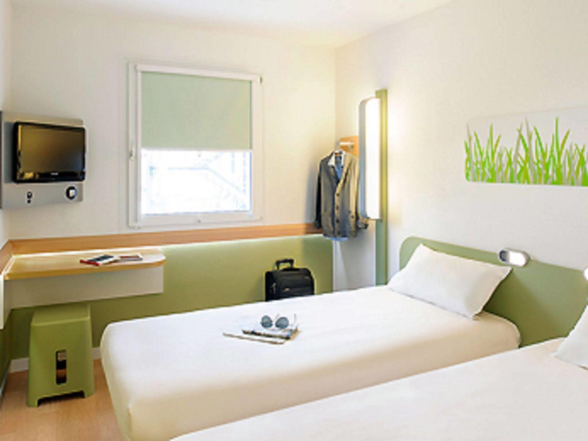Ibis Brignoles Provence Verte Εξωτερικό φωτογραφία
